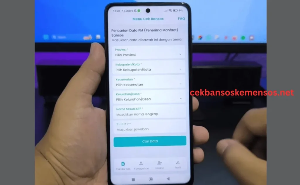 Klik Tombol Pencarian Data